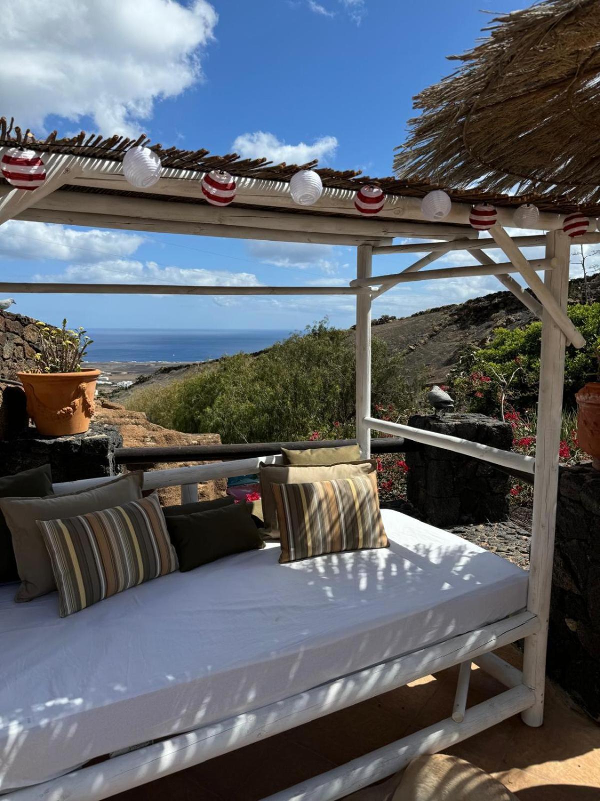 Castillo Lanzarote Villa Winni - Luxury Villa - Pet Friendly With Heated Pool Ла-Асомада Экстерьер фото