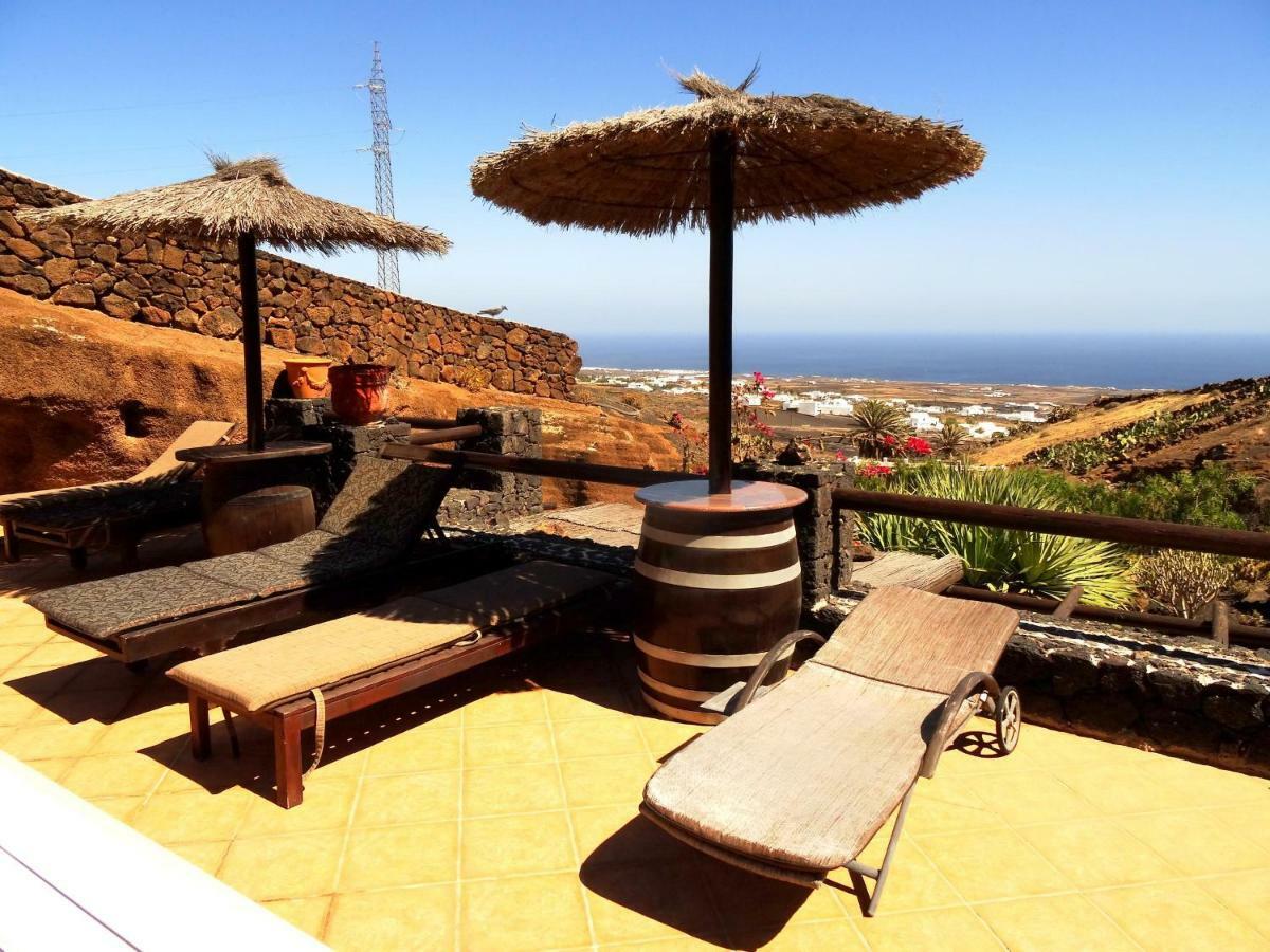 Castillo Lanzarote Villa Winni - Luxury Villa - Pet Friendly With Heated Pool Ла-Асомада Экстерьер фото